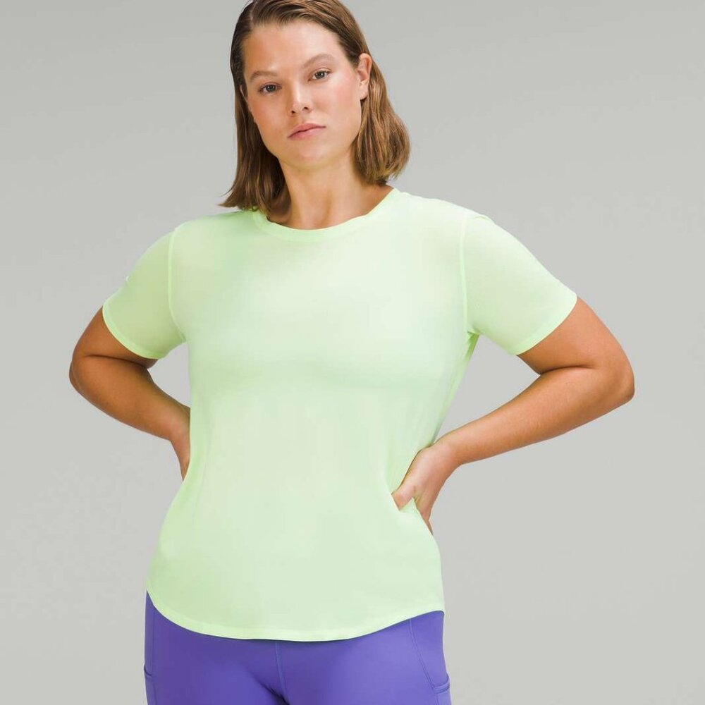 Lululemon Women's High-Neck Running and Training T-Shirt - Green